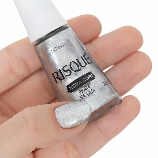 ESMALTE RISQUE PRATA NA LATA 8ml